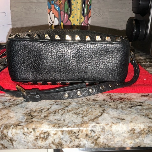 Valentino Garavani Rockstud Camera Crossbody Bag - Picture 3 of 7